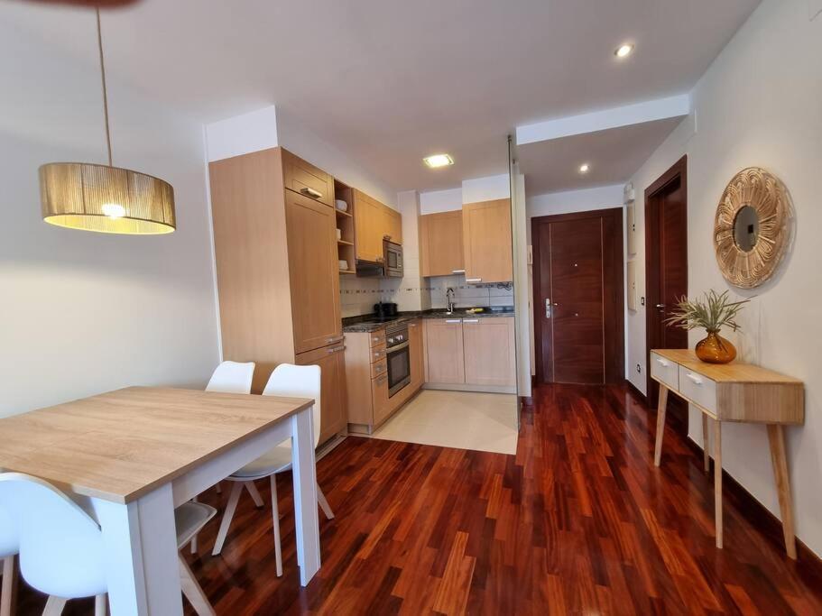 604B - Apartamento Con Garaje Овьедо Экстерьер фото